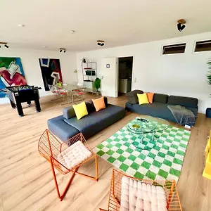 Apartment Hippes Im Herzen Koelns Cologne
